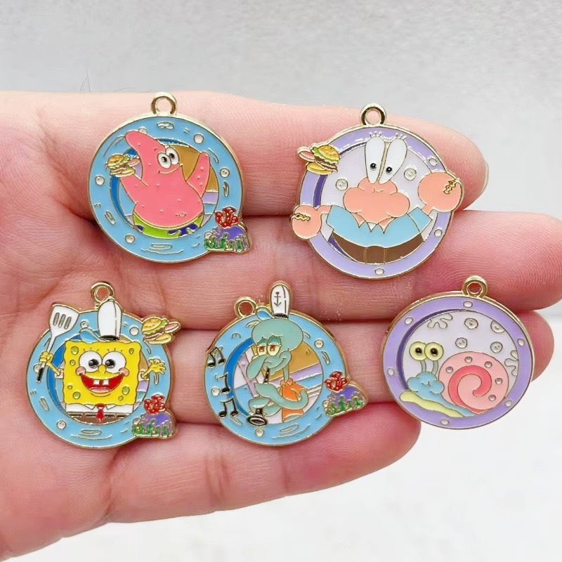 10pcs cartoon anime alloy oil  - Party Games Birthday recension och pris