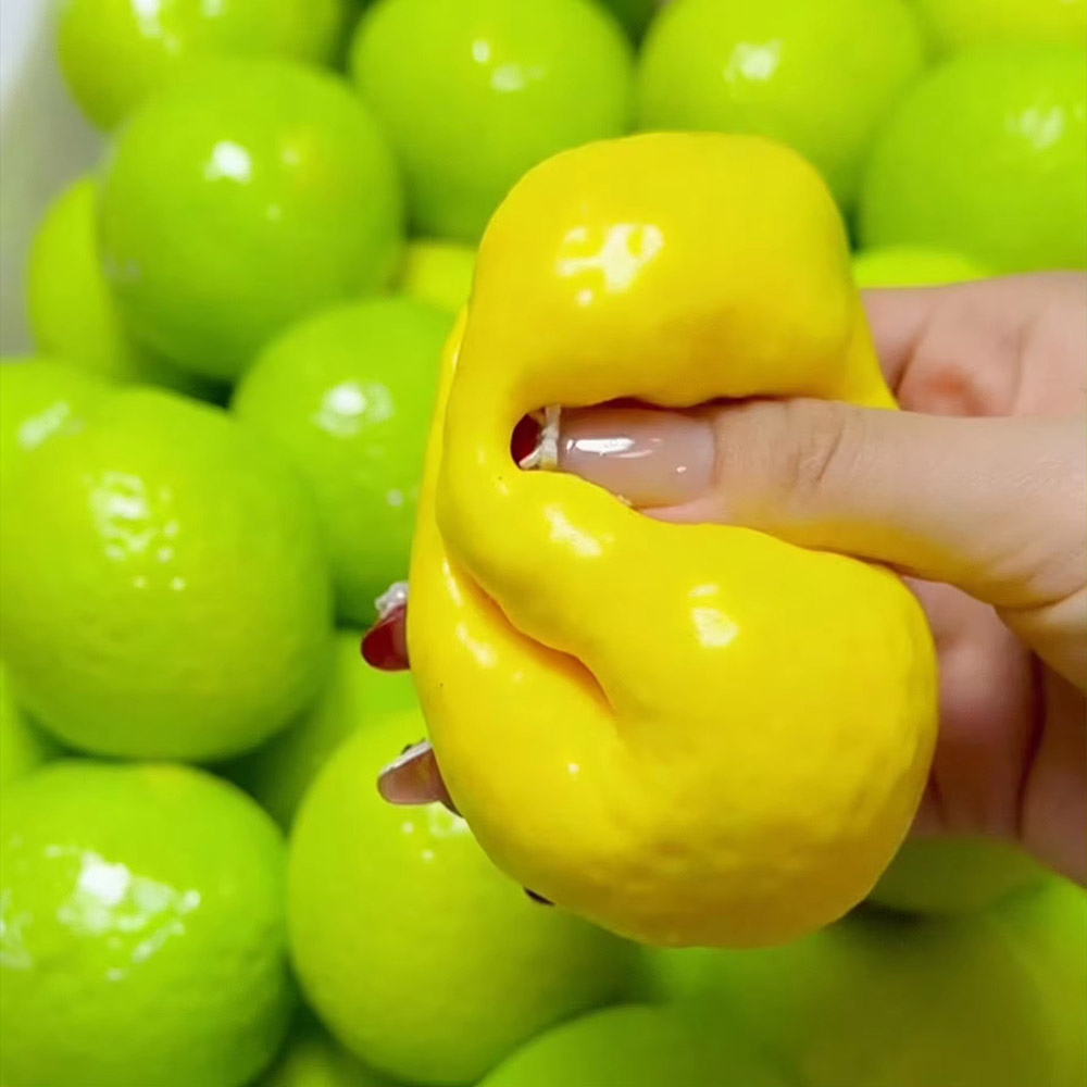 Handmade Crispy Lemon Stress B - Party Games Birthday recension och pris
